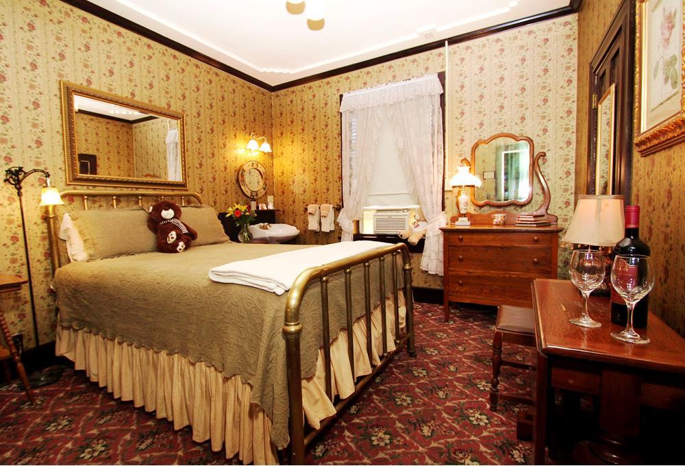 The National Hotel Джеймстаун Номер фото